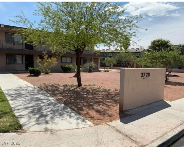 $900 | 3726 Hazelwood Street, Unit 2, Las Vegas, NV 89119