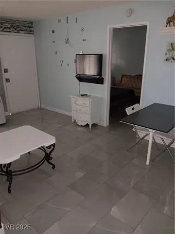 $900 | 3726 Hazelwood Street, Unit 2, Las Vegas, NV 89119