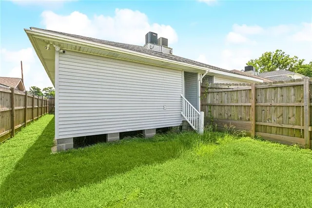 $139,900 | 1925 Casa Calvo Street, New Orleans, LA 70114