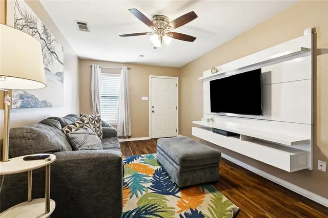 $139,900 | 1925 Casa Calvo Street, New Orleans, LA 70114