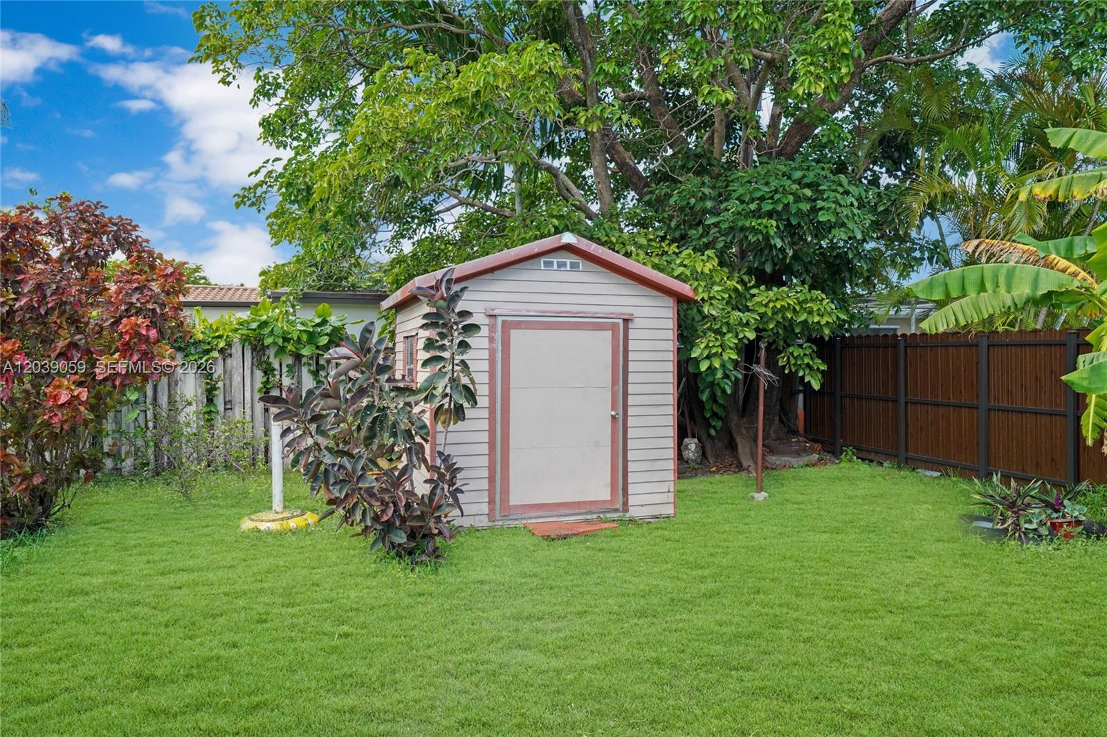 10051 Southwest 13th Terrace Miami, FL 33174 - Photo 25 of 26