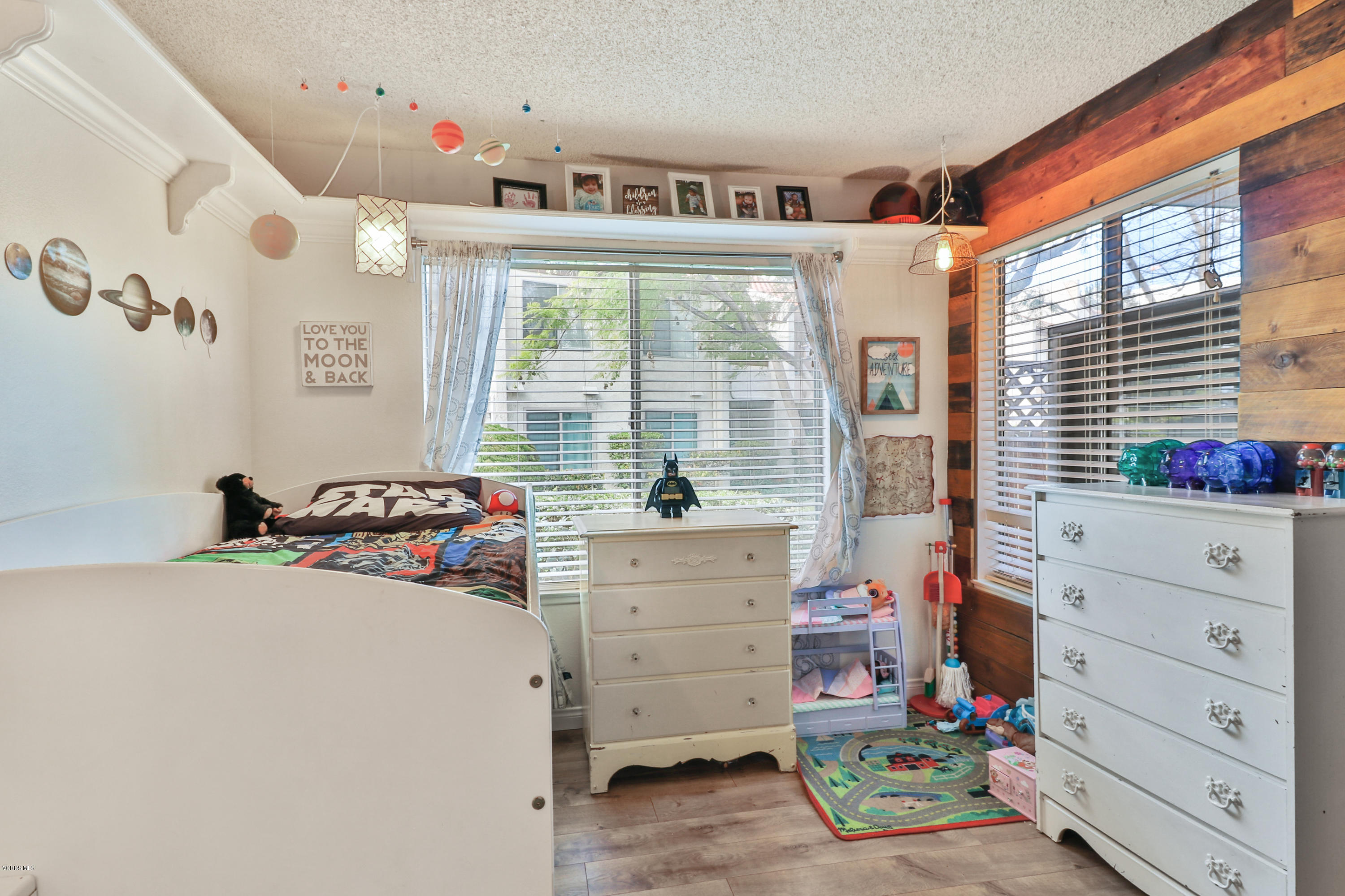 1778 Sinaloa Road, Unit 198 Simi Valley, CA 93065 - Photo 14 of 25 a bedroom with a bed and a window
