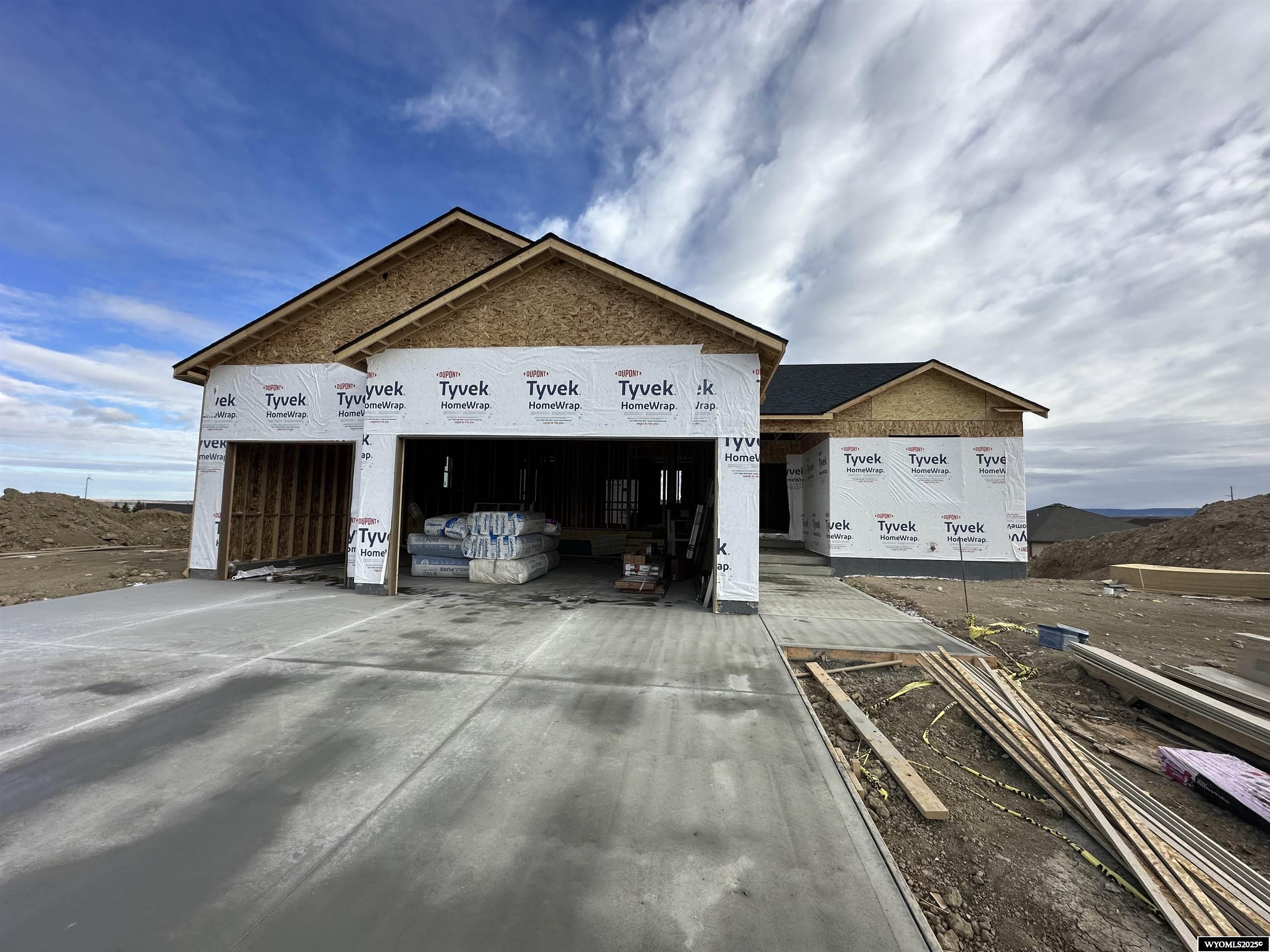 2425 Heathrow Avenue Casper, WY 82609 - Photo 1 of 11