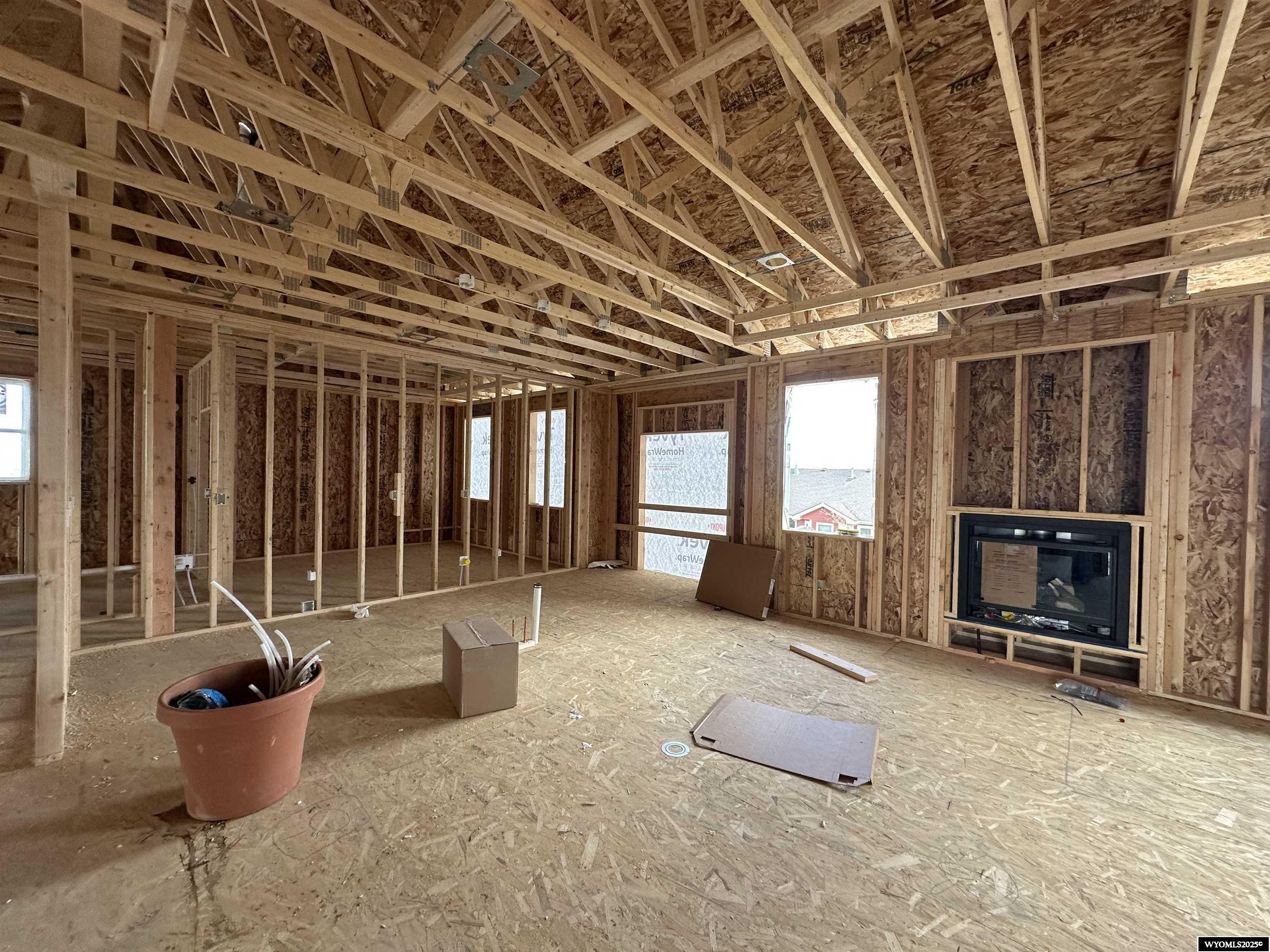 2425 Heathrow Avenue Casper, WY 82609 - Photo 3 of 11