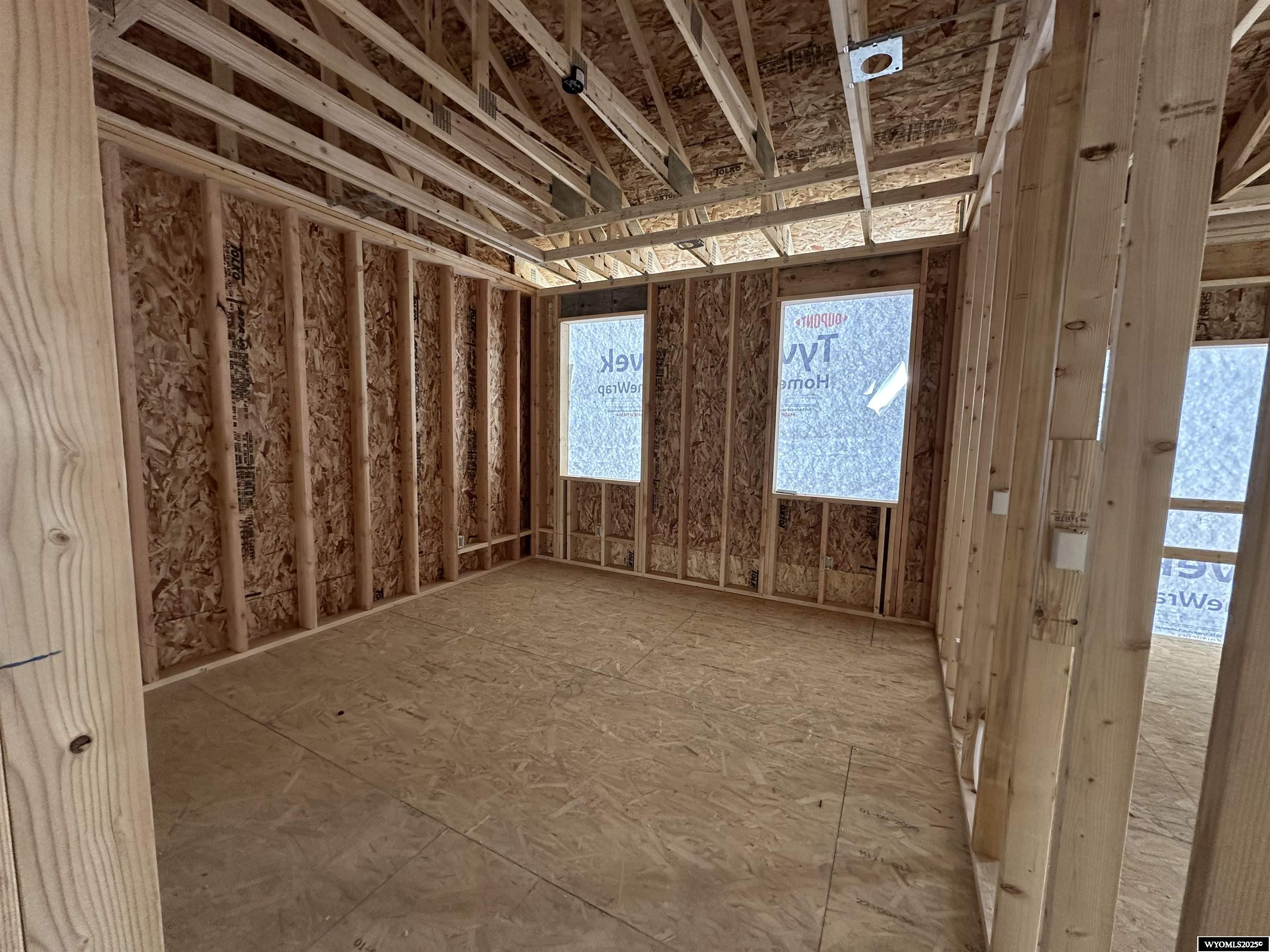 2425 Heathrow Avenue Casper, WY 82609 - Photo 4 of 11