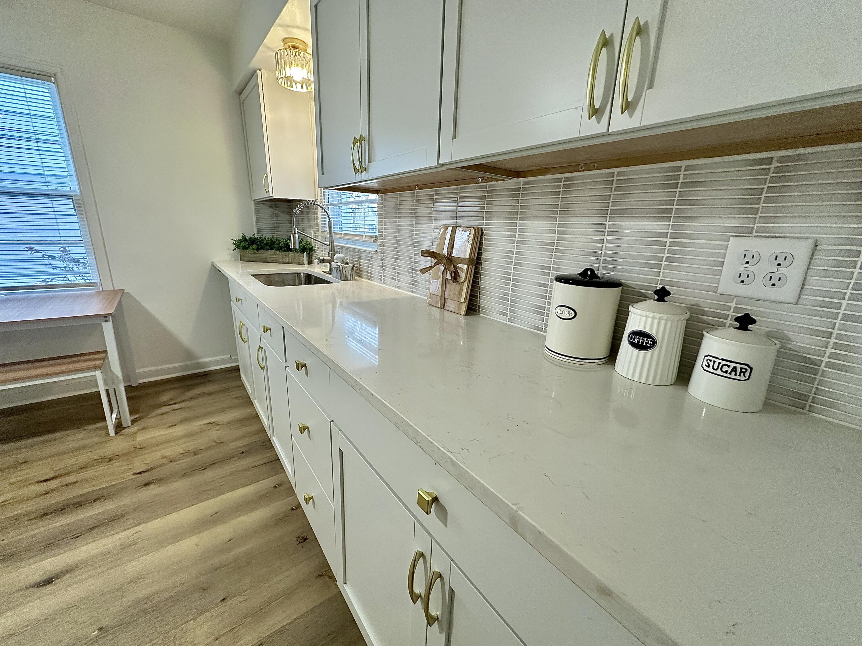 3138 North 89th Street Milwaukee, WI 53222 - Photo 12 of 30 IMG_8734