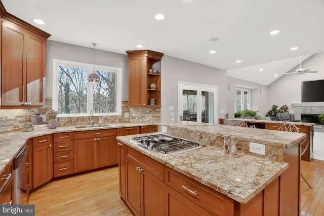 $1,049,900 | 6817 Turtle Creek Court, Clarksville, MD 21029