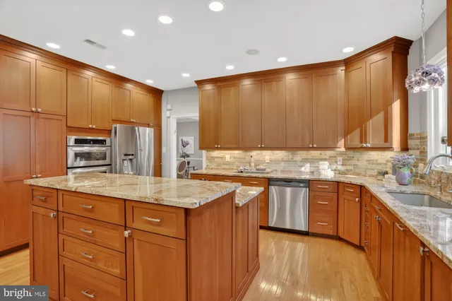 $1,049,900 | 6817 Turtle Creek Court, Clarksville, MD 21029