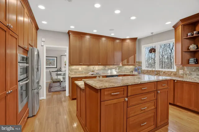 $1,049,900 | 6817 Turtle Creek Court, Clarksville, MD 21029