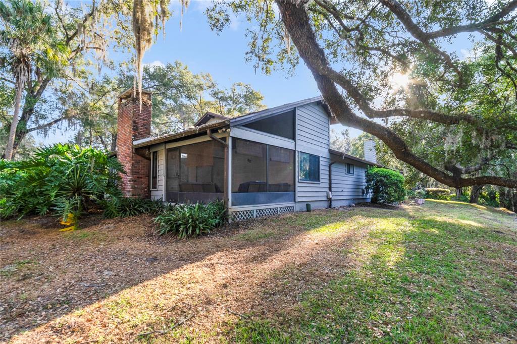 906 Village Green Road DeLand, FL 32720 - Photo 29 of 34