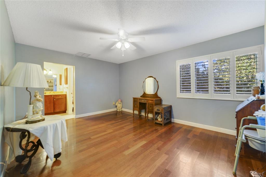 906 Village Green Road DeLand, FL 32720 - Photo 8 of 34