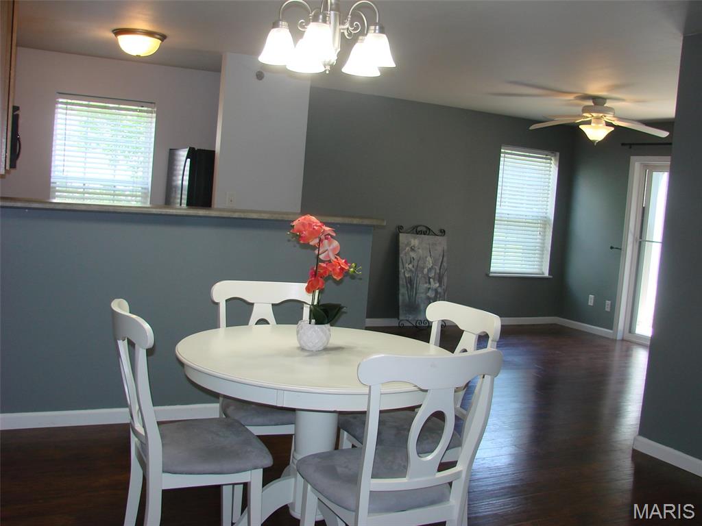 6103 Spring Creek Lane O'Fallon, MO 63368 - Photo 9 of 36