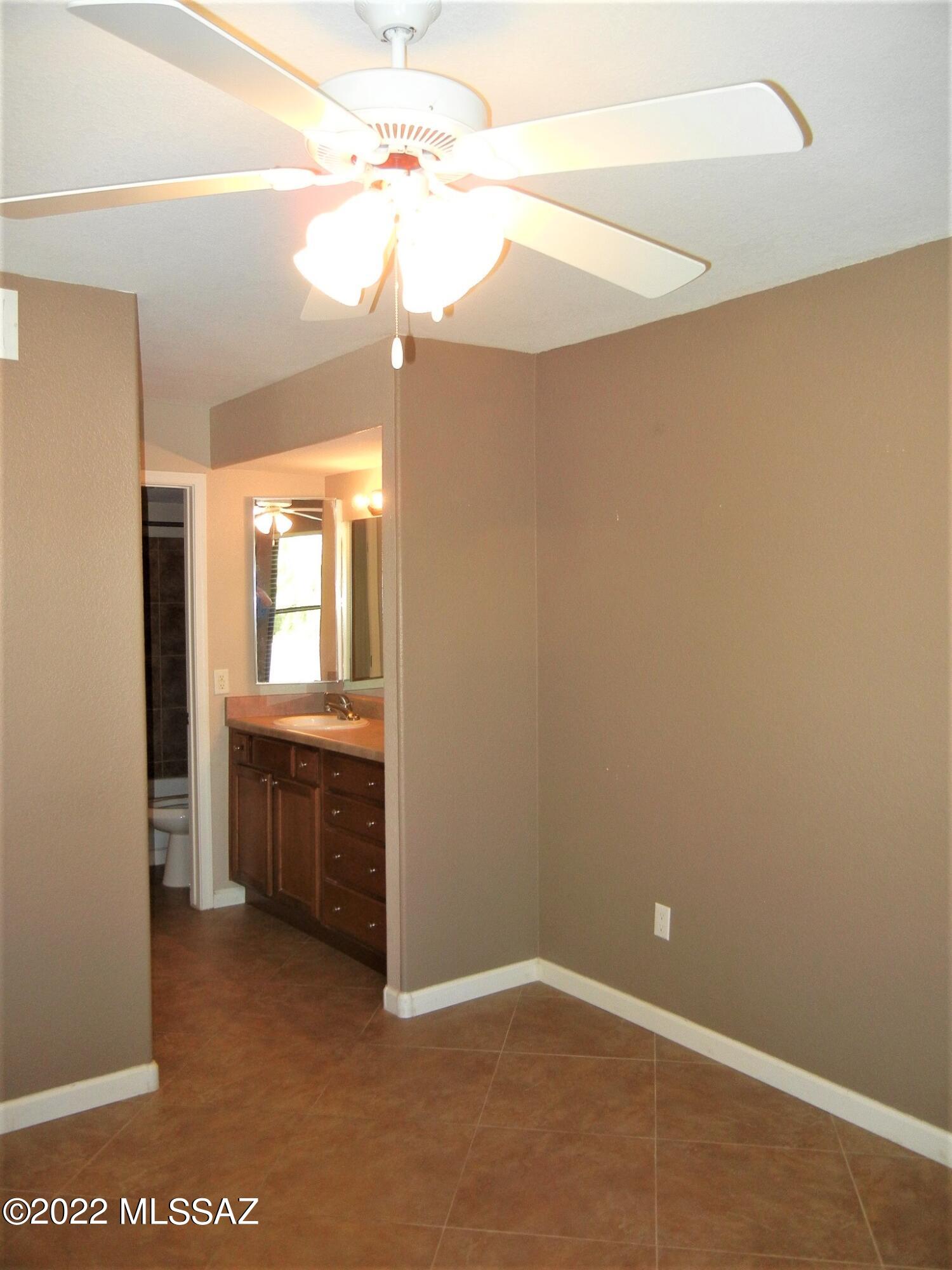 5855 North Kolb Road, Unit 4103 Tucson, AZ 85750 - Photo 11 of 30 Gallery Image 11