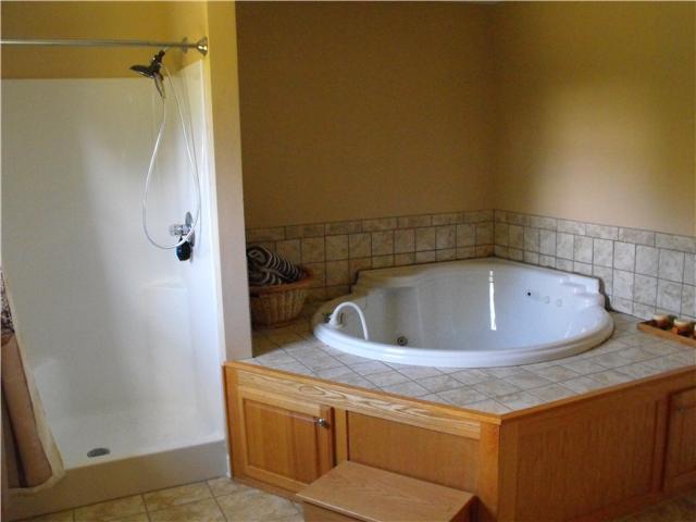 31 Riverview Road Mount Juliet, TN 37122 - Photo 5 of 12 Spa like Luxury Master Bath