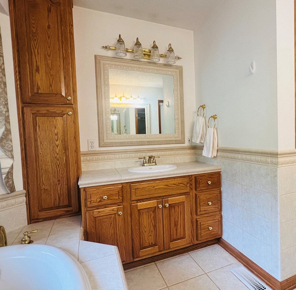 629 Chris Barney Road Dryden, VA 24243 - Photo 13 of 25 Gallery Image 13