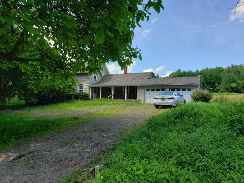 3825 Sally Piper Road Endicott, NY 13760 - Photo 1 of 16 Gallery Image 1