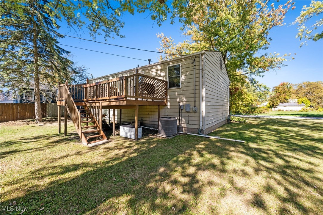 7084 Lake Road East Madison, OH 44057 - Photo 35 of 39 Gallery Image 35