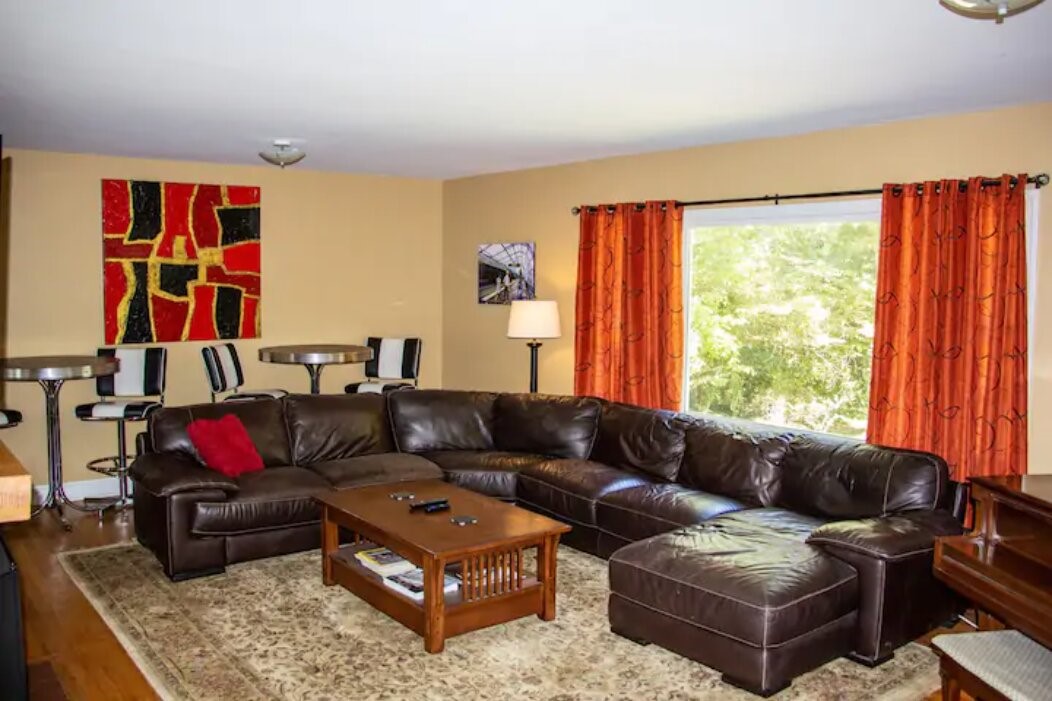252 Riggs Drive Clemson, SC 29631 - Photo 3 of 19 Gallery Image 3