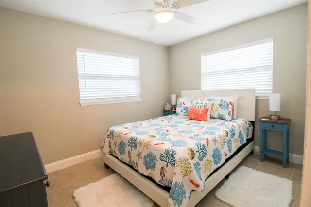 $4,562 | 5005 Bee Ridge Road, Sarasota, FL 34233