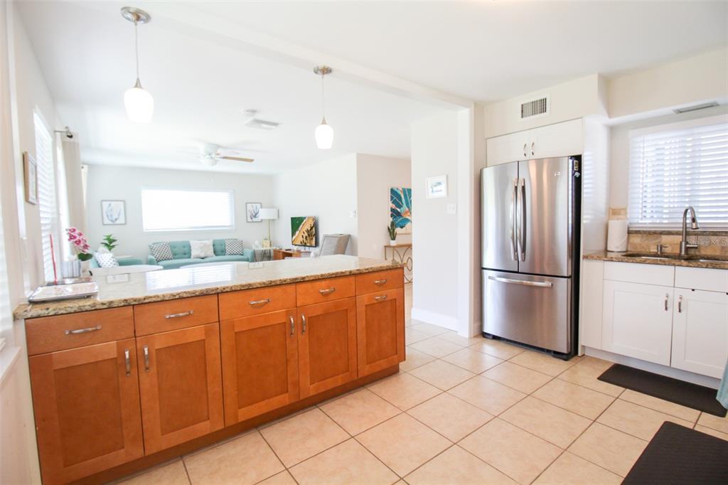 5005 Bee Ridge Road Sarasota, FL 34233 - Photo 31 of 40