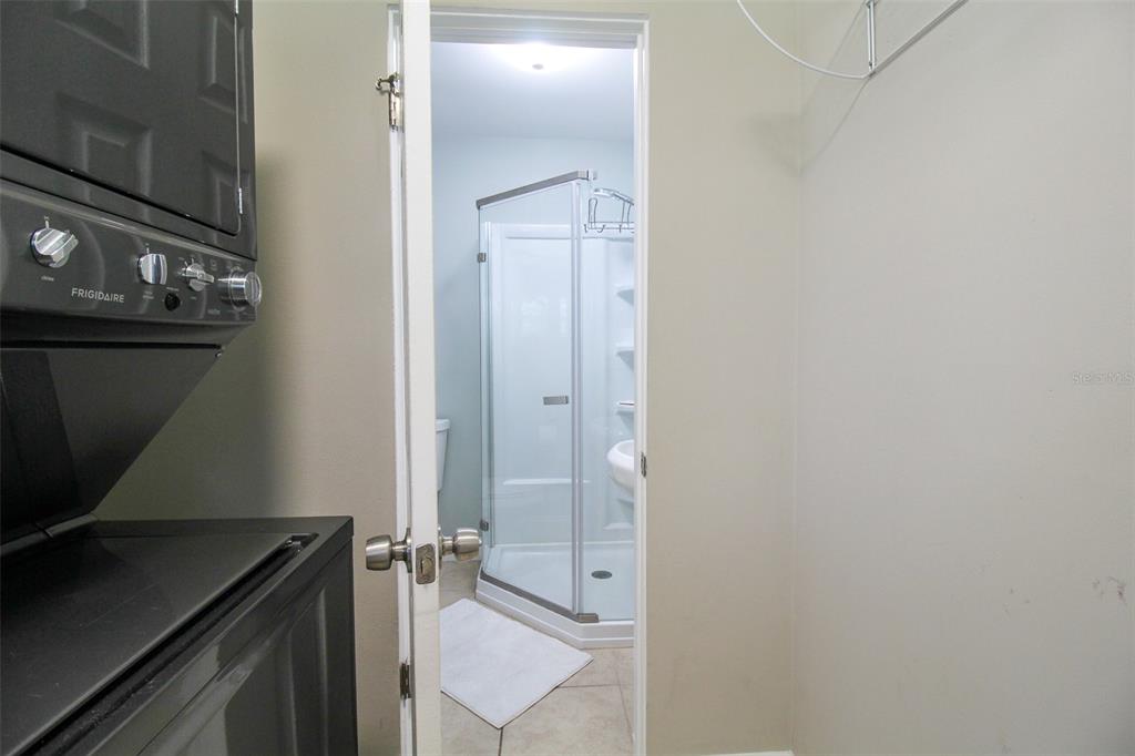 5005 Bee Ridge Road Sarasota, FL 34233 - Photo 33 of 40