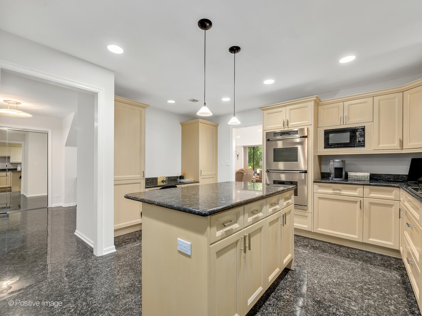 1409 Burr Oak Road, Unit 112A Hinsdale, IL 60521 - Photo 13 of 35