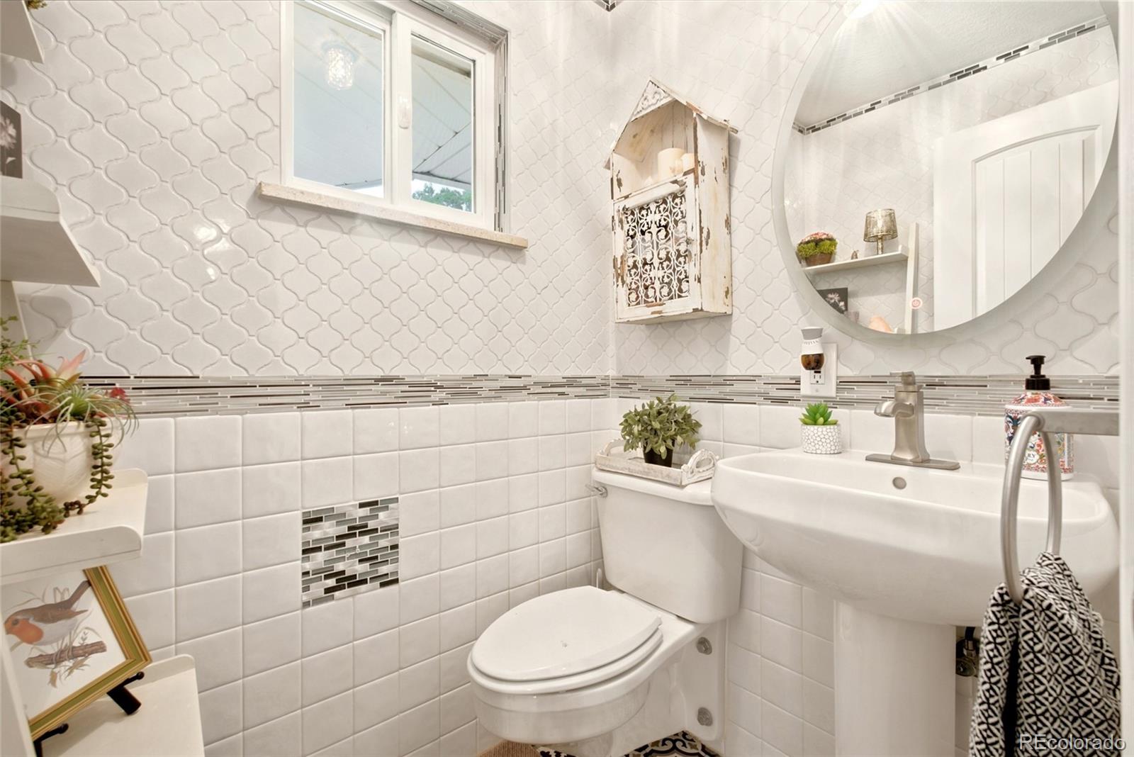 4480 West Lakeridge Road Denver, CO 80219 - Photo 38 of 50 Gallery Image 38