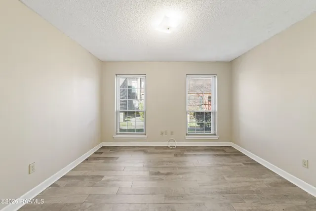 $145,000 | 204 Long Plantation Boulevard, Unit B, Lafayette, LA 70508