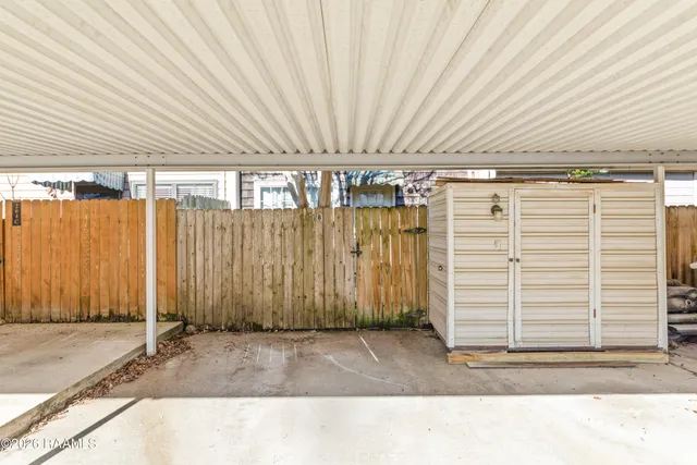 $145,000 | 204 Long Plantation Boulevard, Unit B, Lafayette, LA 70508