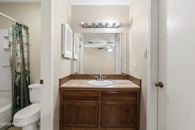 $145,000 | 204 Long Plantation Boulevard, Unit B, Lafayette, LA 70508