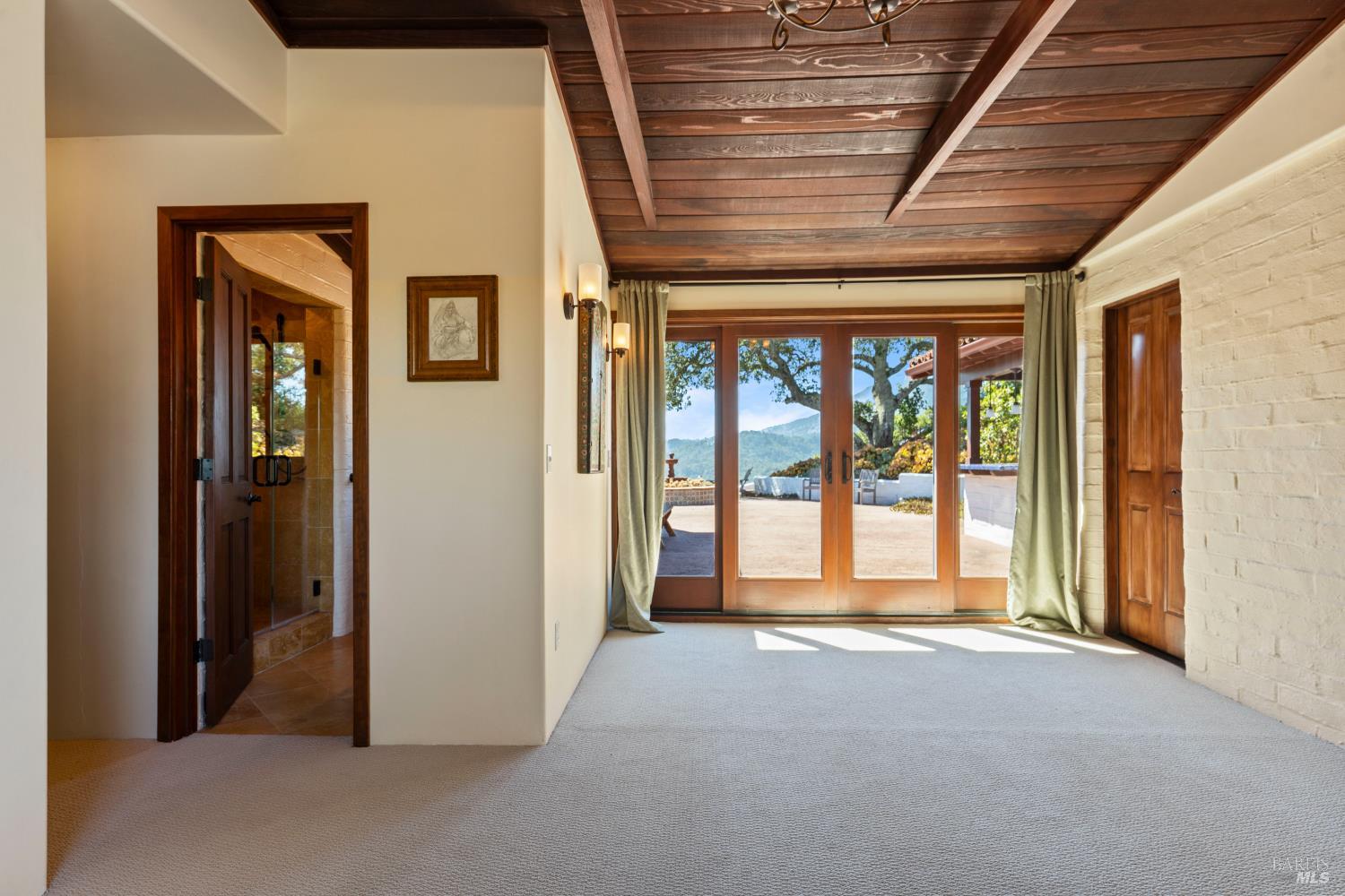 205 Bret Harte Road San Rafael, CA 94901 - Photo 18 of 37 Gallery Image 18