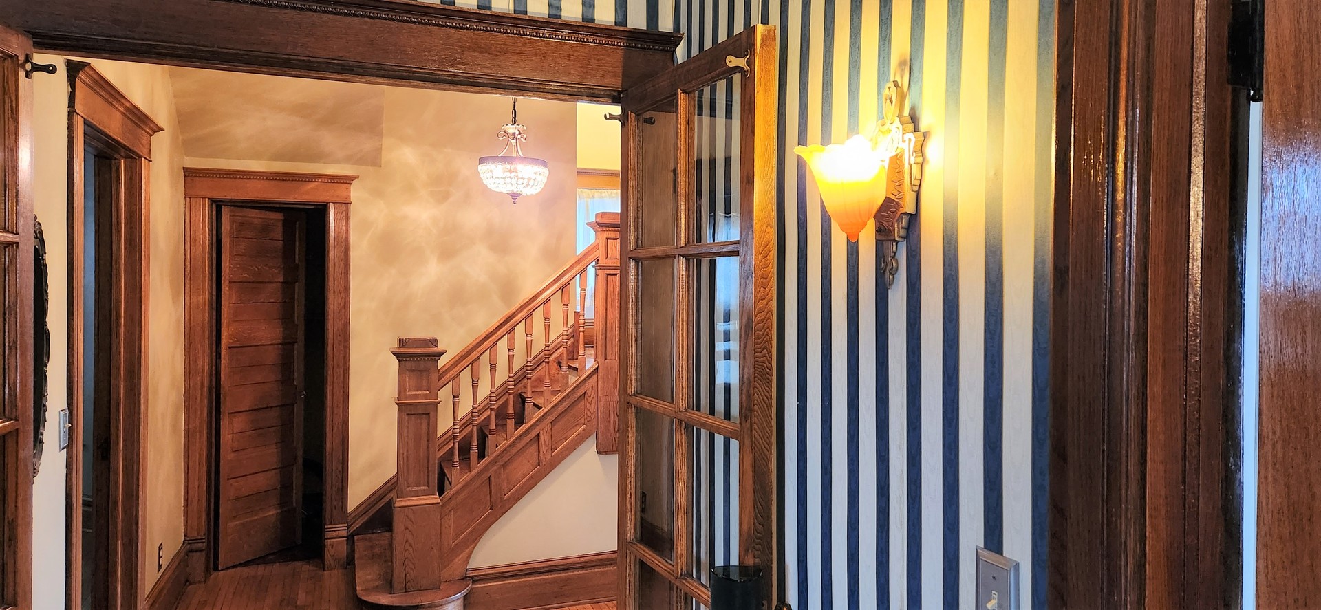 2729 4th Street Peru, IL 61354 - Photo 3 of 33