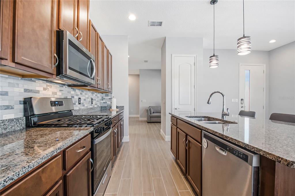 2302 Datura Loop St. Cloud, FL 34772 - Photo 8 of 48