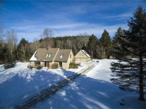 89 Derry Woods Road Londonderry, VT 05148 - Photo 7 of 35 Gallery Image 7