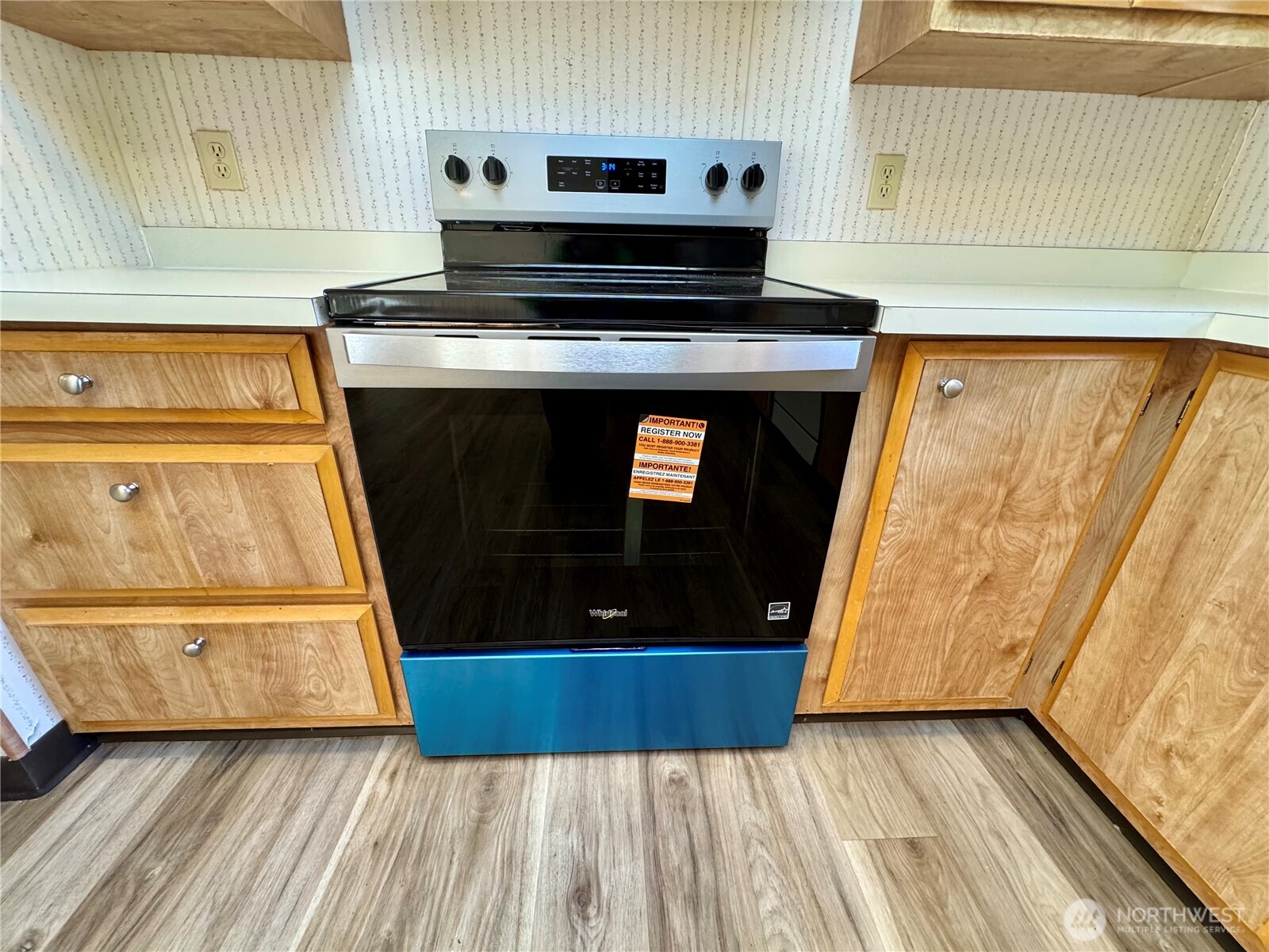 120 Fircrest Drive Sequim, WA 98382 - Photo 16 of 32 a stove top oven sitting inside of a kitchen