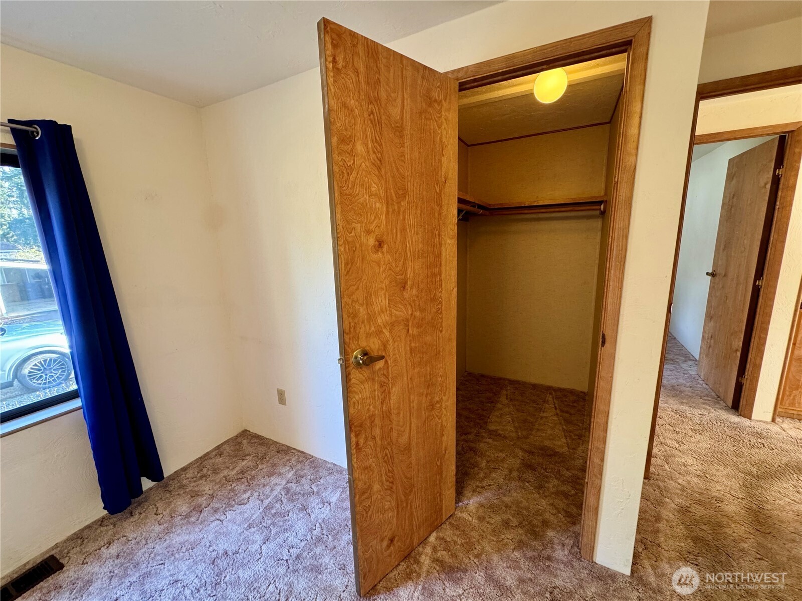 120 Fircrest Drive Sequim, WA 98382 - Photo 24 of 32 a view of front door