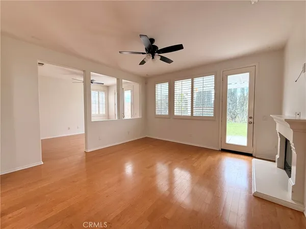 $4,800 | 19988 Via Joyce Drive, Saugus, CA 91350