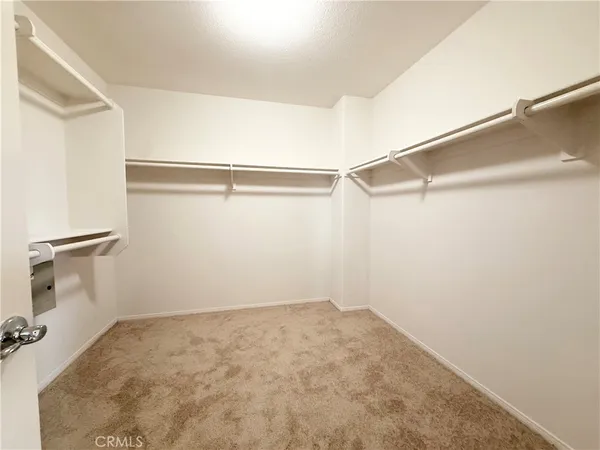 $4,800 | 19988 Via Joyce Drive, Saugus, CA 91350