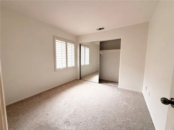 $4,800 | 19988 Via Joyce Drive, Saugus, CA 91350