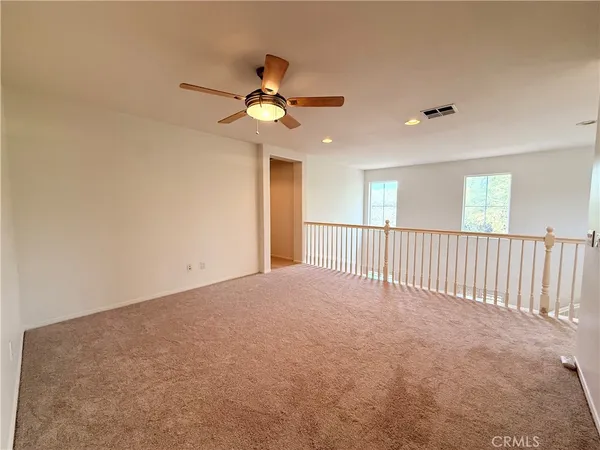 $4,800 | 19988 Via Joyce Drive, Saugus, CA 91350