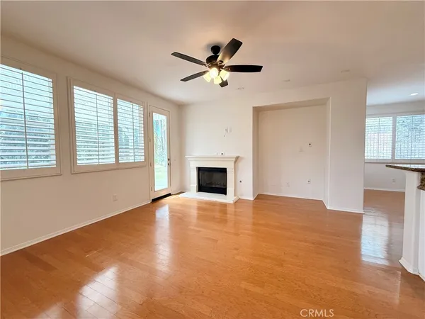 $4,800 | 19988 Via Joyce Drive, Saugus, CA 91350