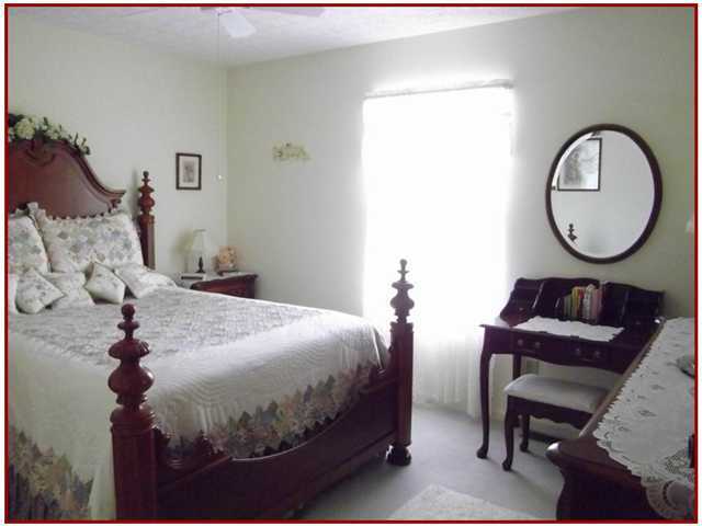 113 Ravine Road Powell, OH 43065 - Photo 10 of 16 Gallery Image 10