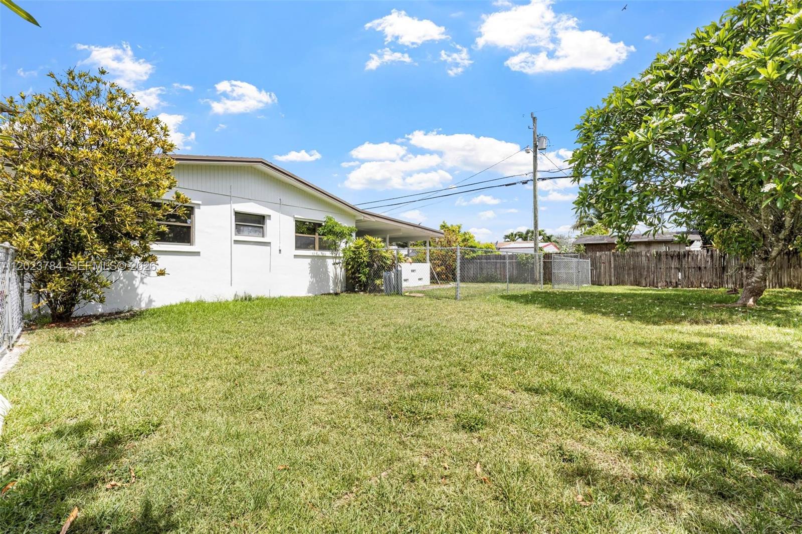 14431 Southwest 285th Street Homestead, FL 33033 - Photo 28 of 33
