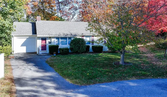 $439,000 | 11 Salem Drive, North Providence, RI 02904
