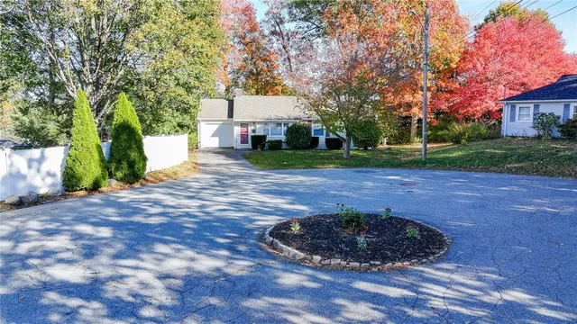 $439,000 | 11 Salem Drive, North Providence, RI 02904