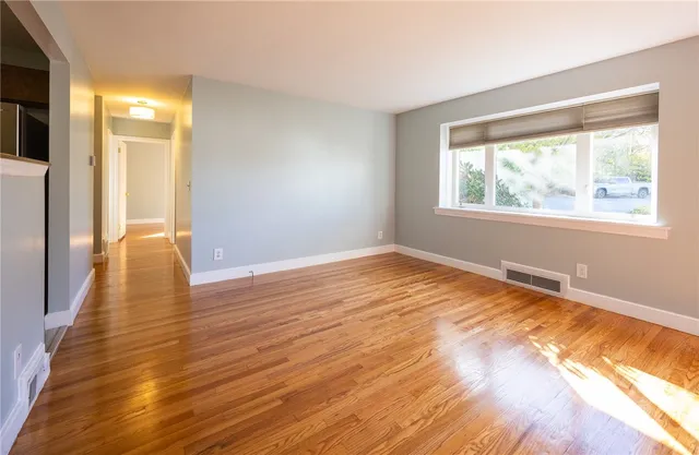 $439,000 | 11 Salem Drive, North Providence, RI 02904