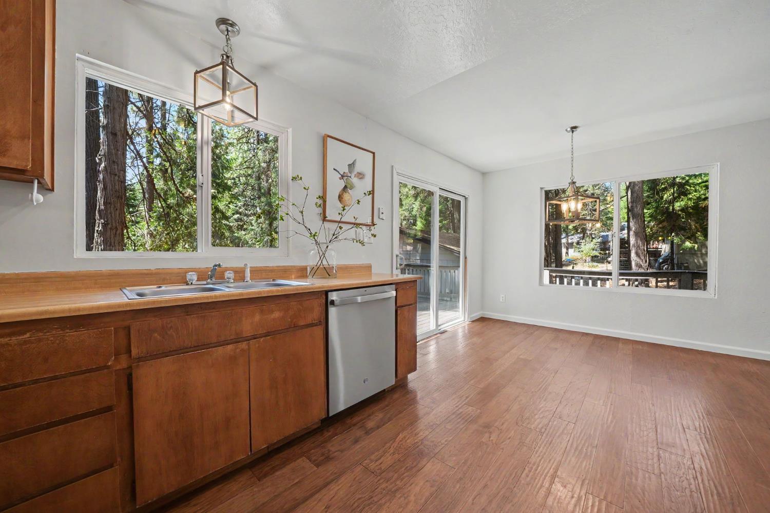 27094 Barton Road Pioneer, CA 95666 - Photo 18 of 31 Gallery Image 18