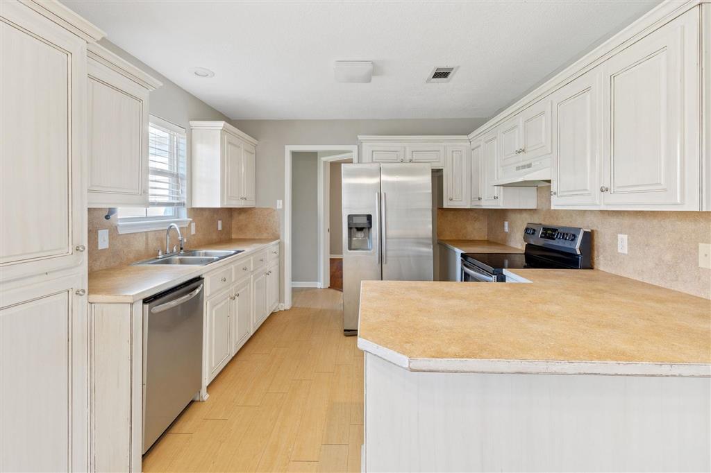 2695 Dude Road Westlake, LA 70669 - Photo 9 of 15