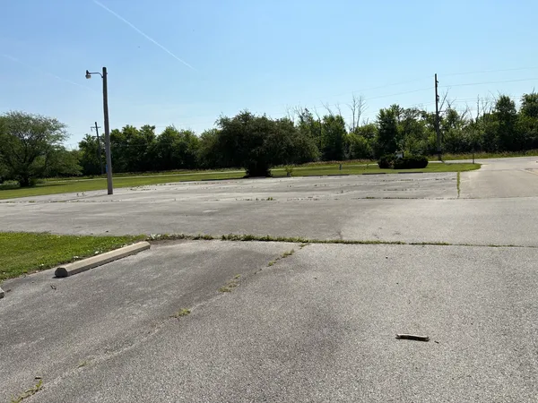 $275,000 | 1240 North Market Street, Paxton, IL 60957
