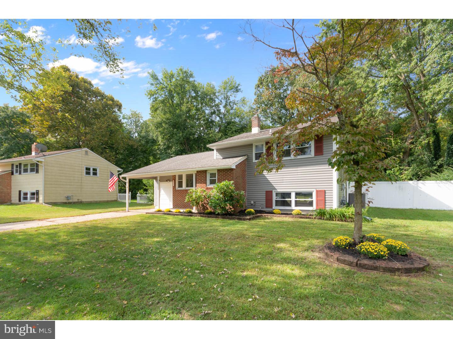 924 Bentley Road Lindenwold, NJ 08021 - Photo 2 of 19